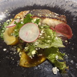 魚料理：スズキ　キノコのソース