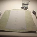 レストランエール - テーブルセッティング、メニュー