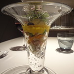 レストランエール - スペシャリテ：秋田県産の野菜をつかったパフェ