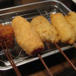 h Kushikatsu Dengana - 肉5本セット　￥600-