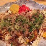 鉄板居酒屋OHANA - 分厚い豚ぺい焼