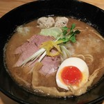 らーめん 煮干し裕次郎 Lab - 1610 らーめん煮干し裕次郎Lab 鶏煮干しらーめん(醤油)@830円 柚子がアクセント！