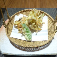 日本料理 弁慶 ホテル日航大阪 - 野菜のかき揚げ