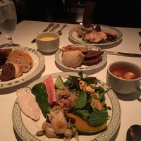 ロウリーズ・ザ・プライムリブ 恵比寿ガーデンプレイス店 - 