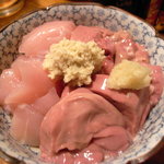 鳥重 - ささみ、レバ刺し