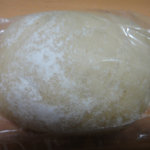 山角 - オレンジピールとクリームチーズのパン