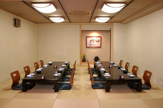 Ikesuizakaya Mutugoro - 個室にて最大80名収容！宴会・慶弔のご利用も可能