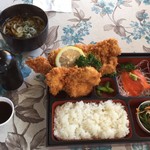 いづみや - チキンかつ定食@890いづみやの、太いうどんがたまに、食べたくなるんだよねー