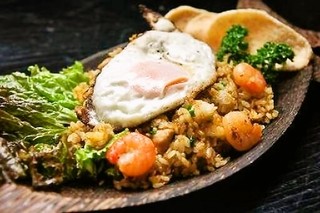 Fukuwauchi - こだわりのアジア料理も！