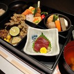 銀座 だいしん - 土曜、祝日お昼限定！信州松花堂　季節のお料理を盛り合わせたランチです。