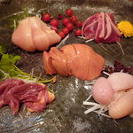 極上刺身の盛り合わせと極上白肝