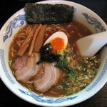 めんめん亭 - ラーメン(500円)Ｗスープ(＋50円)