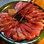 すでに一部焼いちゃいましたが、まずは生ラム３人前