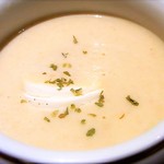 STEAK-KAPPO  TSUKI - 生のマッシュルームが浮かんでいて、香りがとても良い♪