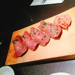 肉処 倉 - 炙り寿司