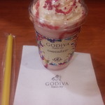 GODIVA - ホワイトチョコレートラズベリー＆ローズ