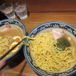 らーめん 木尾田 - 麺移動、自動大盛り2