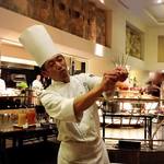 ザ・カフェ(グランドプリンスホテル大阪ベイ) - 川中料理長