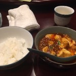 趙楊 - 麻婆豆腐は白飯と！
