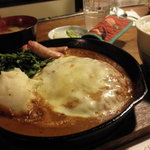 グリンデル - チーズハンバーグ定食　1,050円（2010.11）