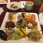 OCEAN CLUB BUFFET - 