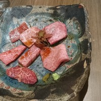 大同苑 一番町店 - 厳選和牛の盛り合わせ