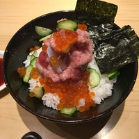 SUSHI TOKYO TEN、 新宿ニュウマン店 - 海鮮丼（1620円）