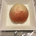 福龍酒家 - 桃饅頭