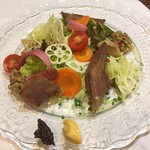 ビストロ バキュース - 2016・10月　豚タンコンフィサラダ仕立て