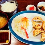Mangetsu Shokudou - れんこんの肉サンド揚げは揚げものなのにあっさり食べやすい！