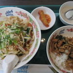 タイ国料理 ゲウチャイ - ガパオライス＋汁なし麺