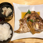 和料理 と魚 - 