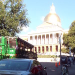 The Langham - ホテルの周りには歴史的な建物がたくさんあります。