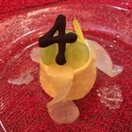 D'ORO - 洋ナシのバヴァロワとコンフィチュール 