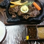 ステーキハウス綱政 - ランチ シングル カットステーキ(1080円)