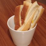 セントル ザ・ベーカリー - パンの耳も残さず食べよう