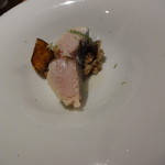 アバロッツ - 釣り鰆のグリル　椎茸と蕎麦の実のリゾット（月ヶ瀬／吉野／和歌山）
      干し椎茸のエッセンス　吉野柿　トリュフオイル