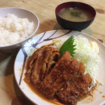 まる中 - みそかつ定食