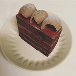 フランス菓子　ブルボン - チョコのケーキ