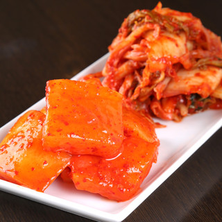 アジアン居酒屋 えもや_1