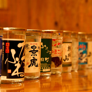 Enjoy Niigata Prefecture's sake.