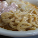 へーちゃんラーメン - 麺