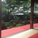 京都大原三千院 - 静かな縁側