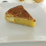 ザ マンダリン オリエンタル グルメショップ - カットしたガレット デ ロワ 2016/01/05