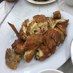 Ming Kee Seafood Restaurant - 脆皮炸子鶏もすぐ近くの街市で仕入れてくるニワトリだけに旨し旨し