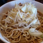 剛田製麺店 - ジャイ麺（油少なめ、にんにくなし）　\780 +大盛り　\100～旨い