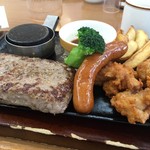 ココス - おランチ この成型肉ぽいの焼くのめんどくさい(^◇^；)