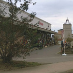 チャイティーカフェ - 店舗外観　手前側がchai tea cafe