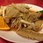 中華料理 龍鳳酒家 - 牛モツのネギ生姜和え物