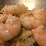 中華料理 龍鳳酒家 - 海老炒飯の蝦仁